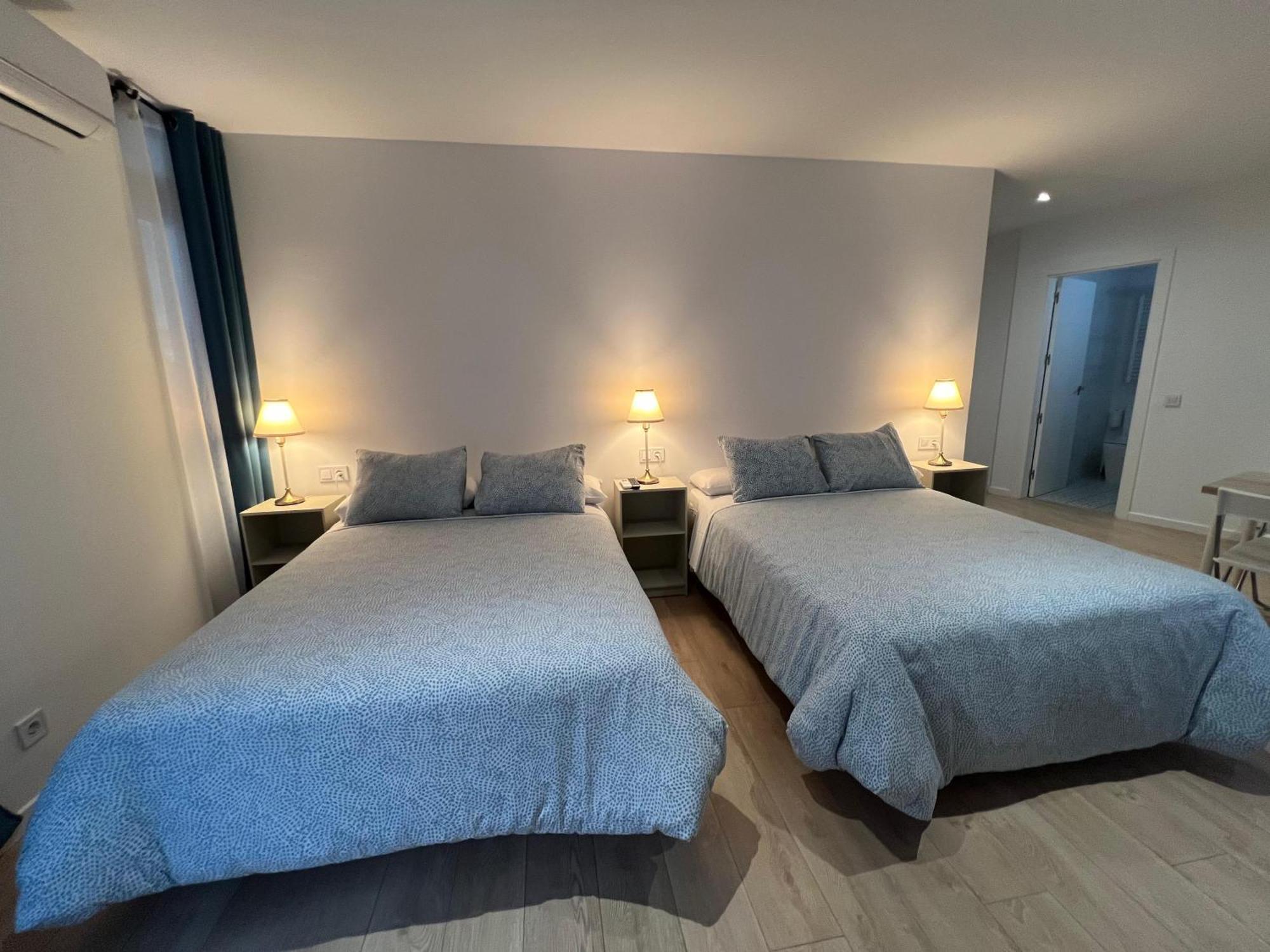 Room Plaza Espana Мадрид Екстериор снимка